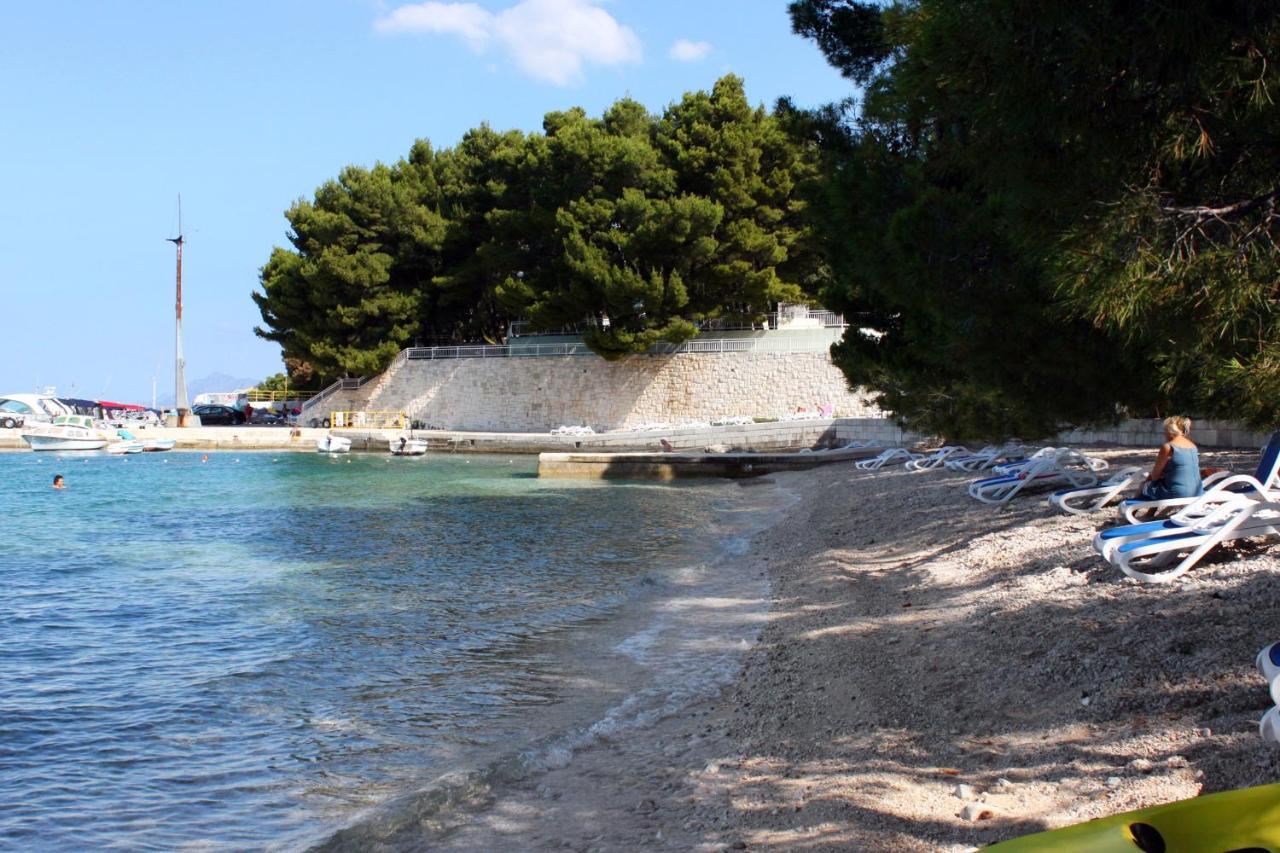 Apartments and rooms with parking space Makarska - 18028 Exteriör bild