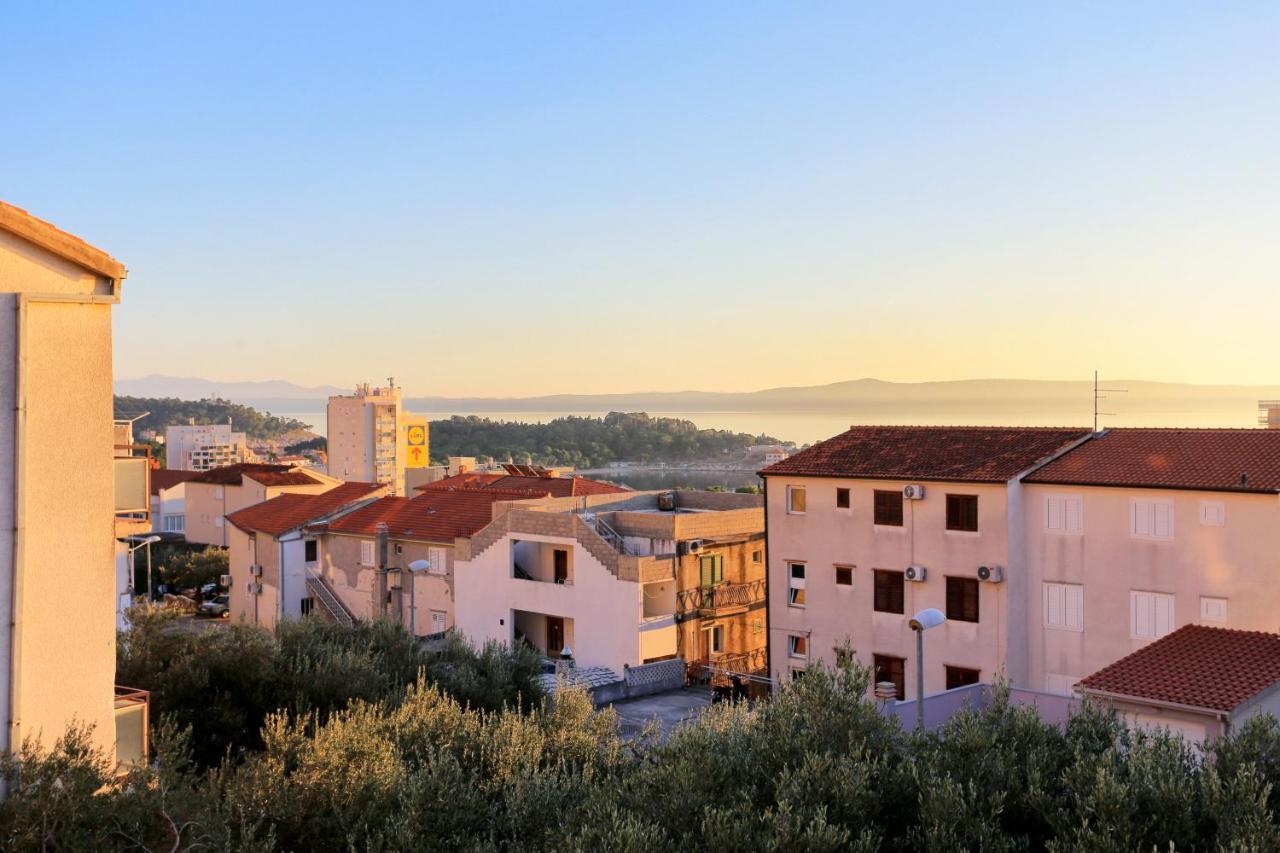 Apartments and rooms with parking space Makarska - 18028 Exteriör bild
